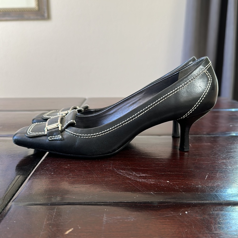 Cole Haan Low Heel - Picture 5 of 6